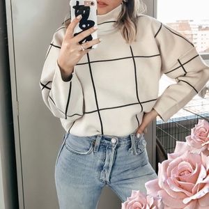 Turtleneck Pullover Sweater Dirty White